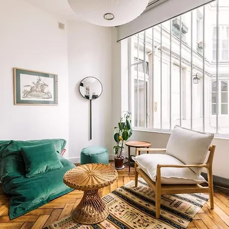 Bright In The 10arr. - 4 People Daire Paris
