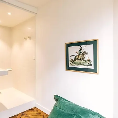 Bright In The 10arr. - 4 People Lejlighed *