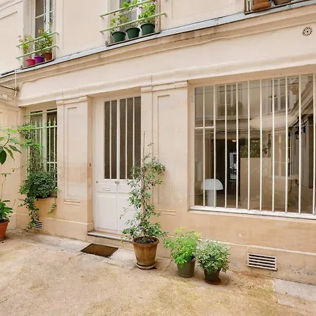 Bright In The 10arr. - 4 People Paris